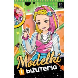 Modelki i biżuteria